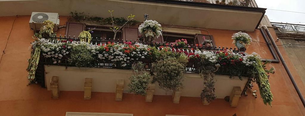 Appartement Da Cristina Con Amore à Taormine Extérieur photo